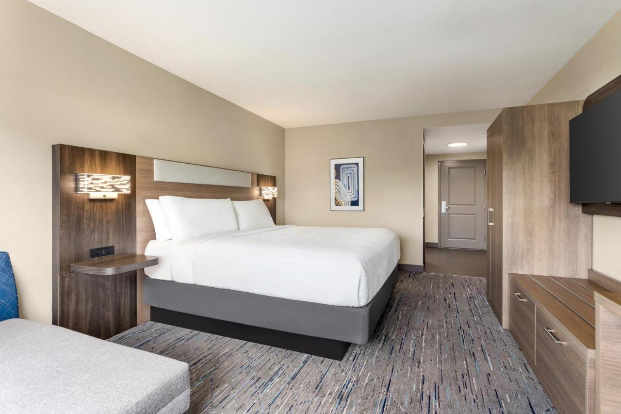 Holiday Inn Express Hotel & Suites Fort Pierce West By Ihg Exteriör bild