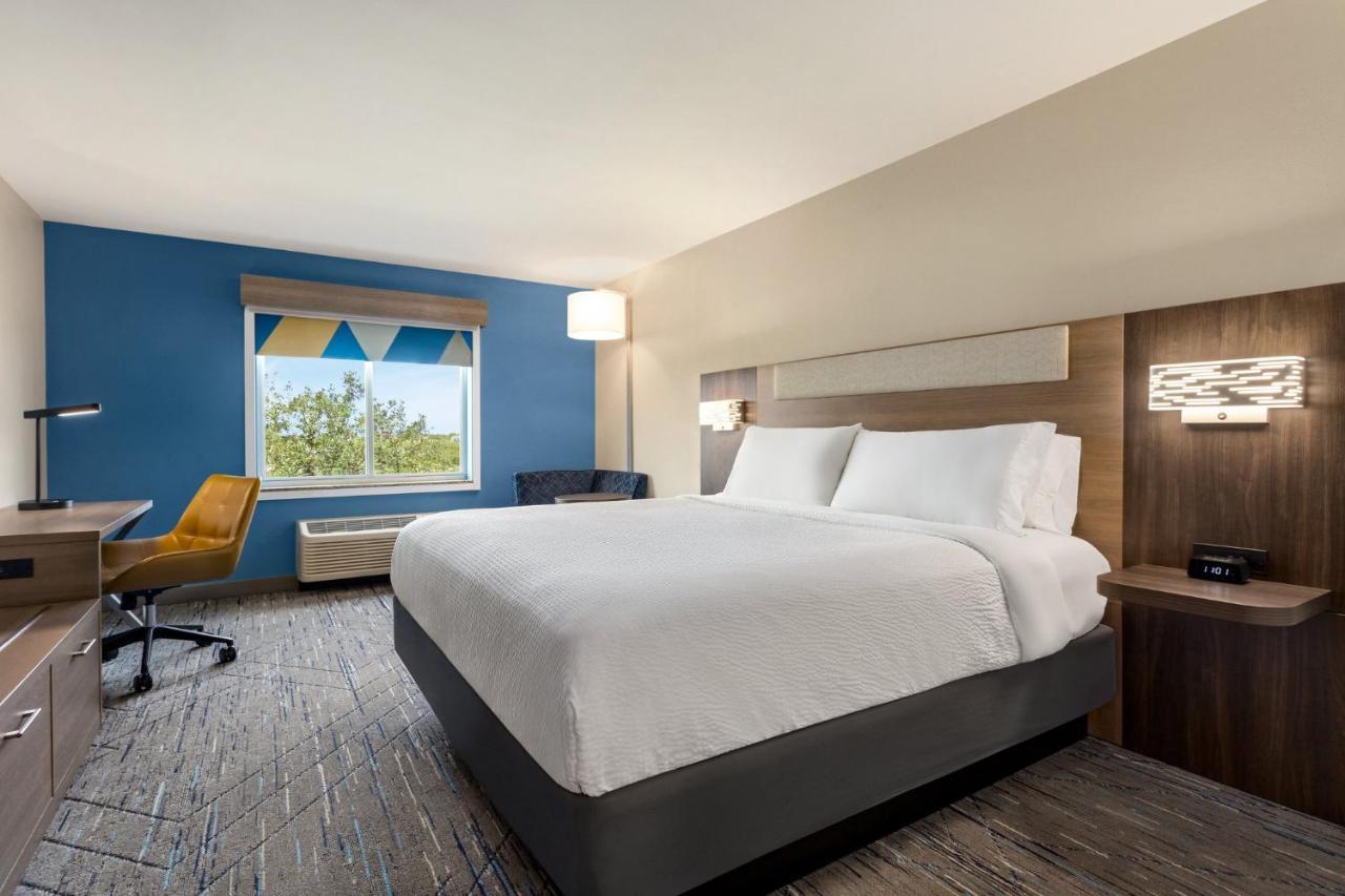 Holiday Inn Express Hotel & Suites Fort Pierce West By Ihg Exteriör bild