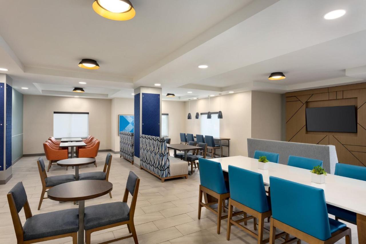 Holiday Inn Express Hotel & Suites Fort Pierce West By Ihg Exteriör bild